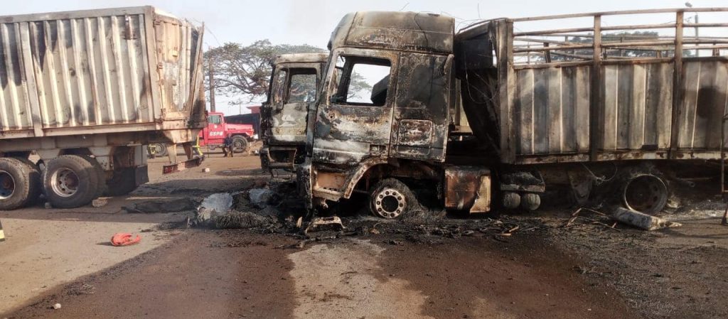 Explosion d un camion citerne de 38000 litres de gasoil à Bouaké 9