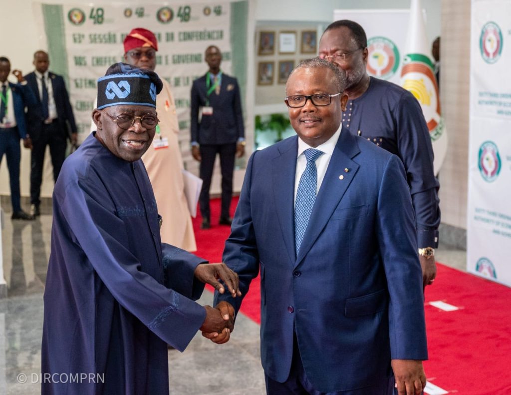 Bola Tinubu Lu Pr Sident En Exercice De La Cedeao Yeclo