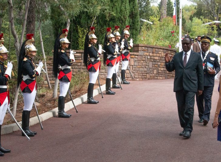 D Barquement En Provence La C Te D Ivoire Aux Comm Morations Des