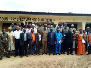 Les participants ivoiriens et libériens aux réflexions sur la sécurité transfrontalière Côte d'Ivoire Libéria
