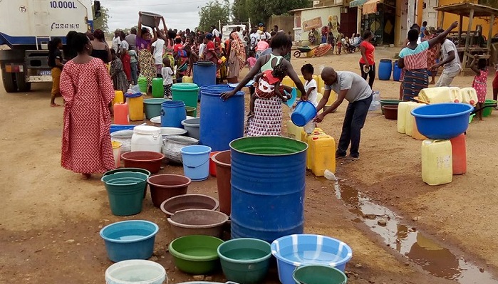 La pénurie d'eau à Bouaké demeure, en dépit des engagements et promes du gouvernement Gon