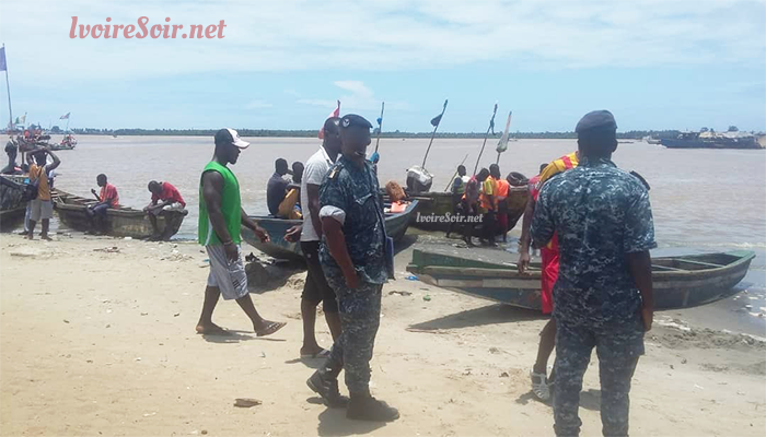 La police maritime est accusée de racketter les vendeuses de poissons à Abobodoumé