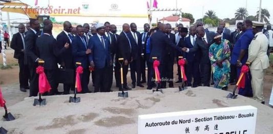 Céremonie de lancement de l'autoroute Tiébissou-Bouaké