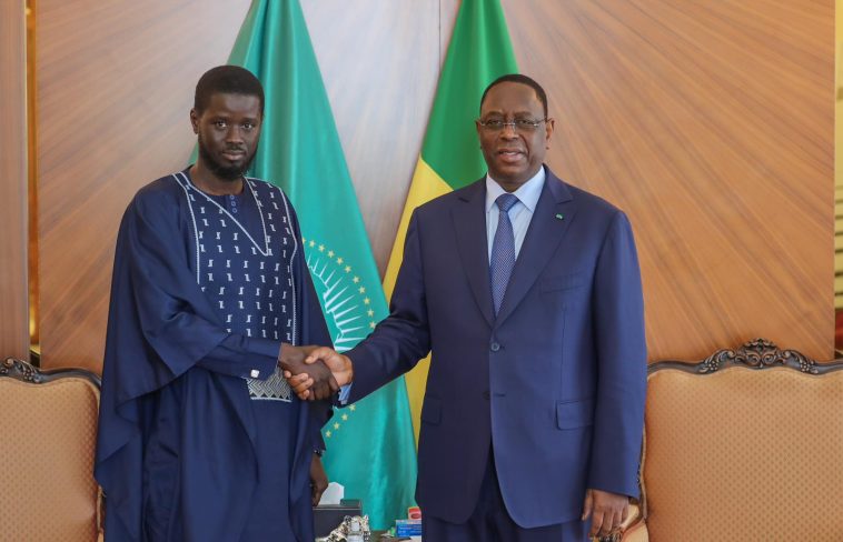 Sénégal : Suivez En Direct L’investiture Du Nouveau Président Bassirou ...