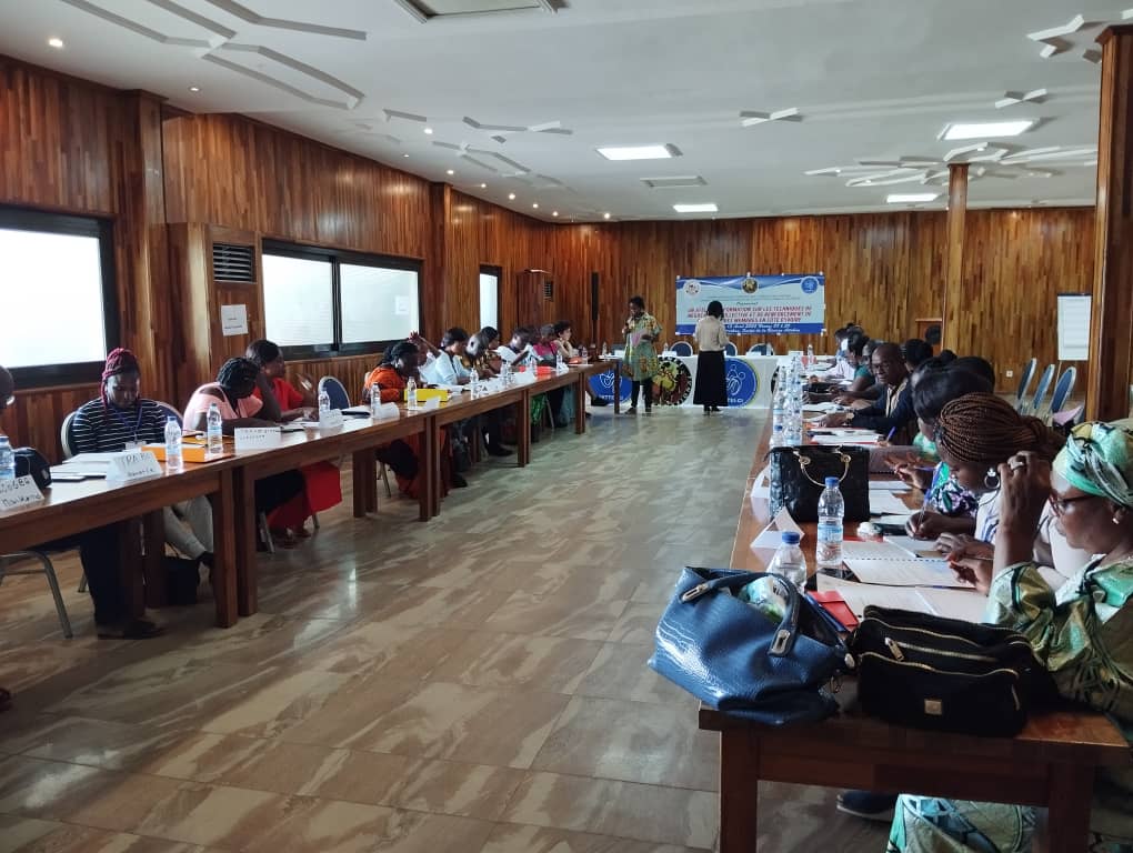 Les acteurs de l'économie informelle de Côte d'Ivoire formés sur les techniques de négociation collective © Crédit Photo DR